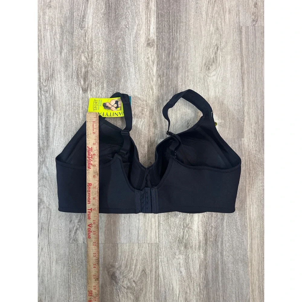 Vanity Fair Lingerie Sport Medium Impact Wireless Bra Size 42D‎ NWT